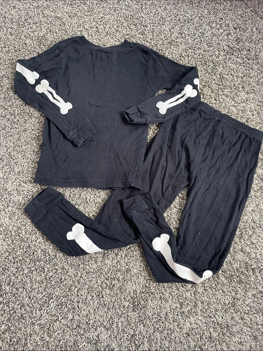 Kids halloween skeleton costume or PJs fun outfit size 6 boys or girls - Picture 12 of 15